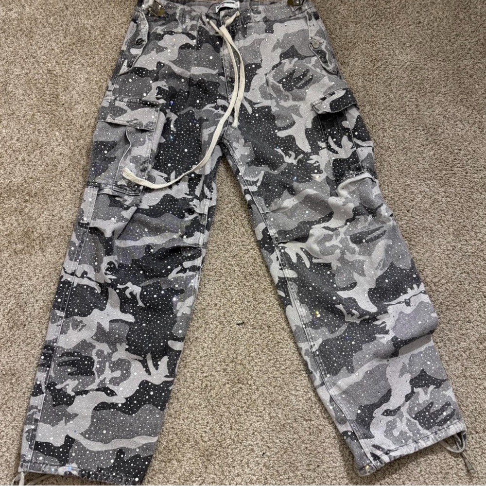Valley Forever
Arctic Camo Rhinestone Denim